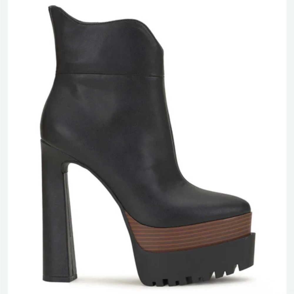 Sz. 12 Jessica Simpson Stensin Platform Bootie
